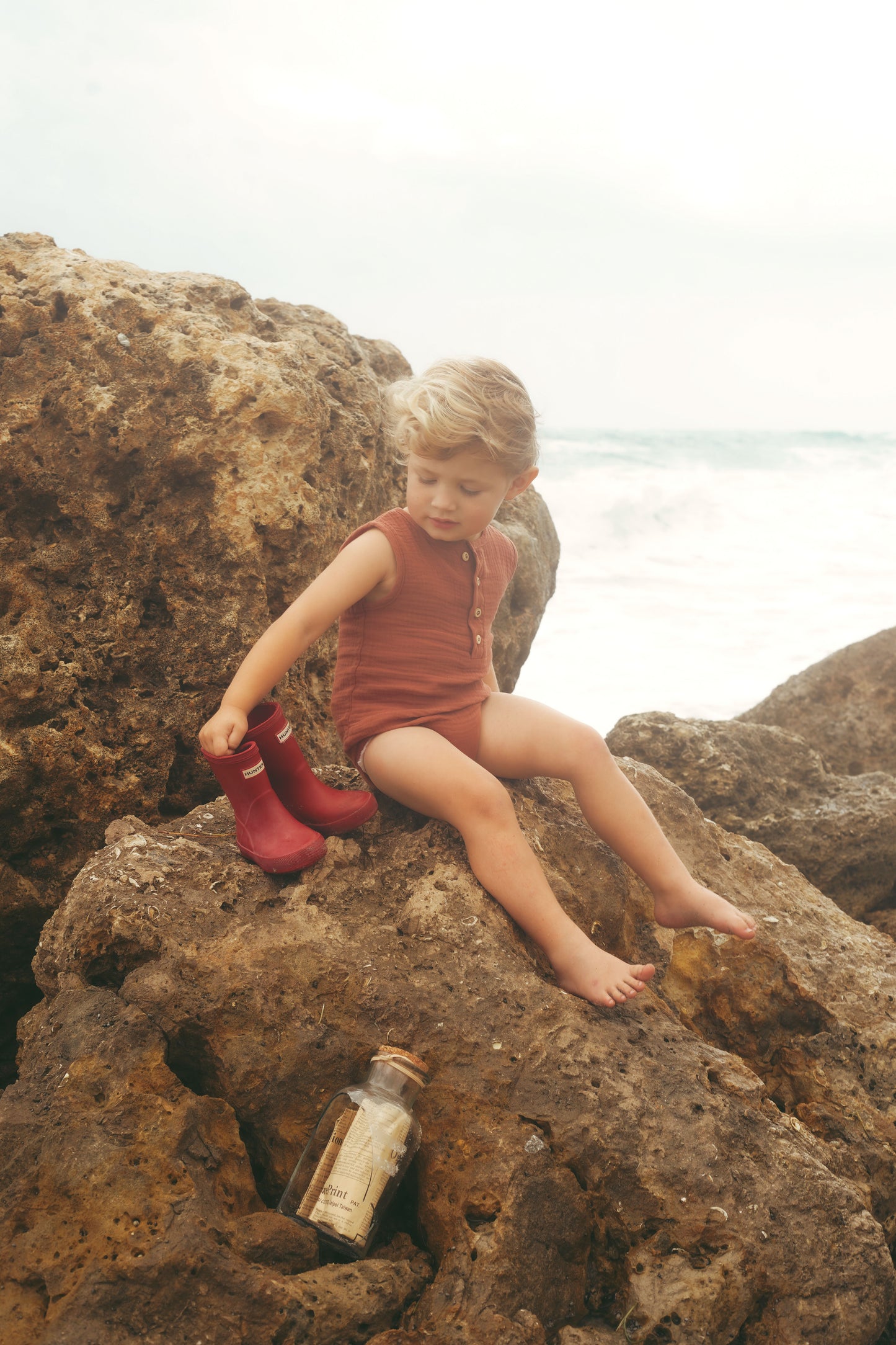 Lightweight cotton romper (rust)